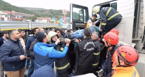 Karabük’te trafik kazası: 1 ölü, 3 yaralı