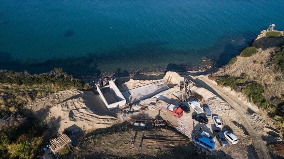 Karaburun'daki sit alanına yapılan inşaatta yıkım başladı