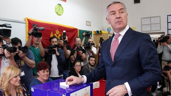 Karadağ'da Djukanovic zafer ilan etti