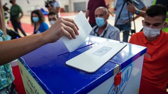 Karadağ'daki genel seçimde muhalefet kanadı zafer ilan etti