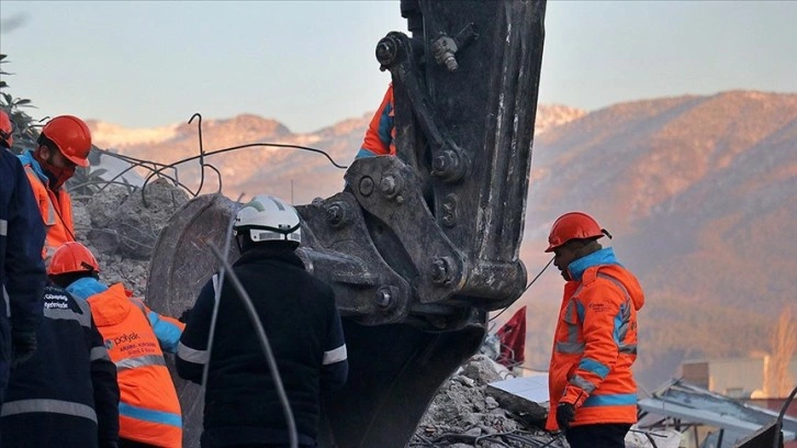 Karadeniz Ekonomik İşbirliği Parlamenter Asamblesinden deprem bölgesi için 1 milyon lira bağış