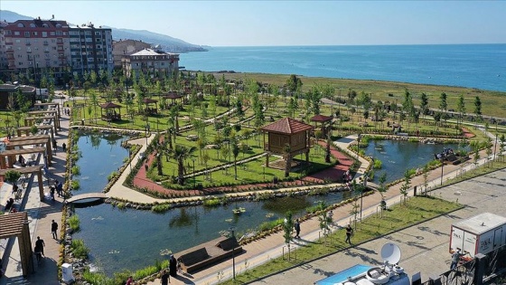 Karadeniz manzaralı 'Millet Bahçesi' vatandaşın beğenisini topladı