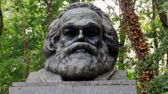 Karl Marx'ın mezarına ikinci saldırı