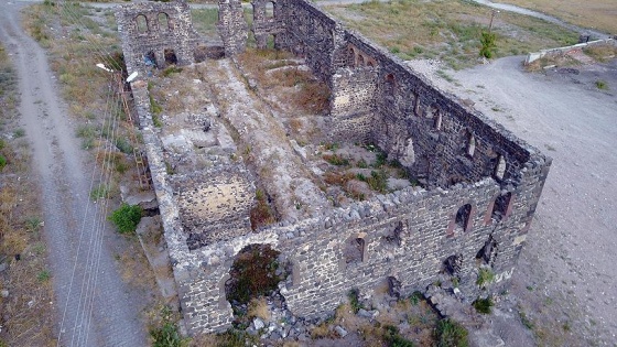 Kars'ın 'Beylerbeyi Sarayı' turizme hizmet verecek