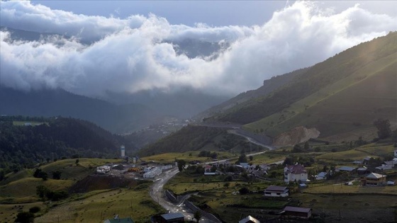 Kars ve Ardahan'da gece hava sıcaklığı 5 dereceye kadar düştü