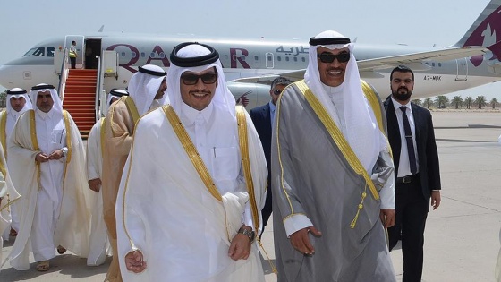 Katar Dışişleri Bakanı Kuveyt'te