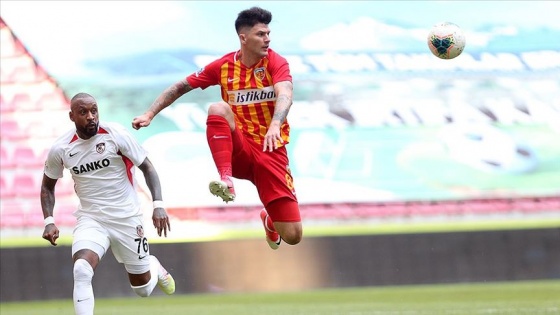 Kayserispor 1 puanı uzatmada aldı