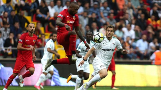 Kayserispor 3 puanı 3 golle aldı