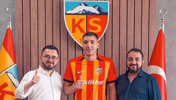 Kayserispor, Faslı futbolcu Mehdi Bourabia ile 1 yıllık sözleşme imzaladı