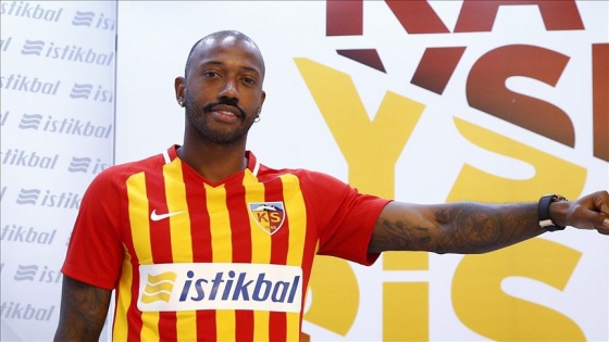 Kayserispor Manuel Fernandes'le sözleşme imzaladı