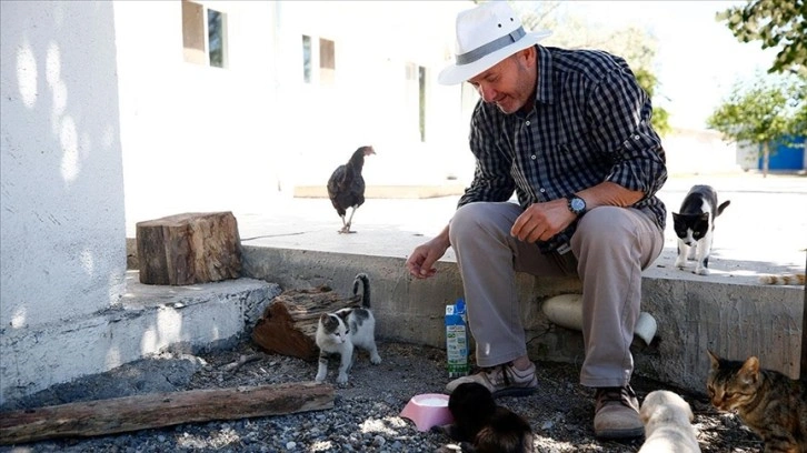 Kazı başkanı 5 bin 300 yıllık Kültepe'de doğayla iç içe yaşıyor