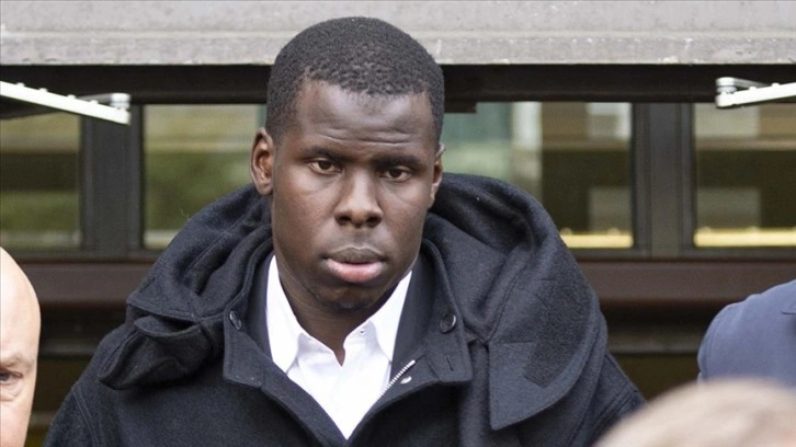 Kedisini tekmeleyen futbolcu Kurt Zouma'ya 180 saat kamu hizmeti cezası verildi