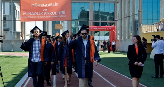 Kemerburgaz'da mezuniyet coşkusu