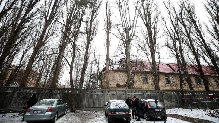 Kiev'de düşürülen insansız hava araçları sivil altyapıya hasar verdi