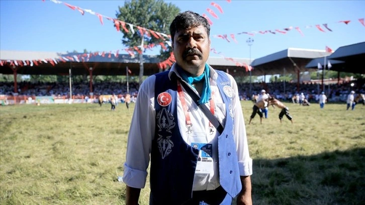 Kırkpınar cazgırı "Pele Bülent" aynı lakabı taşıdığı babasının izinden yürüyor