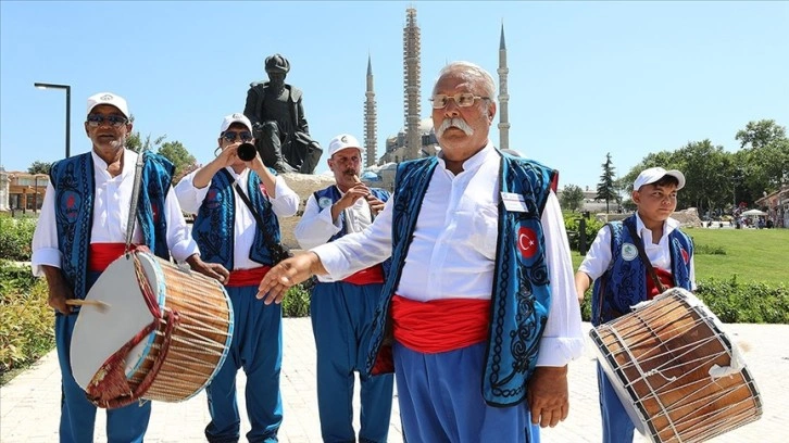 Kırkpınar müzisyenliği kuşaktan kuşağa aktarılıyor