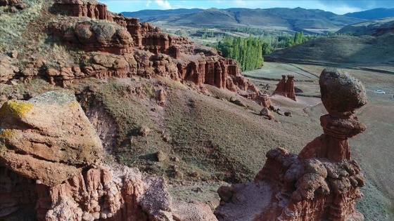 'Kırmızı periler diyarı'nın turizme kazandırılması için çalışmalar sürüyor