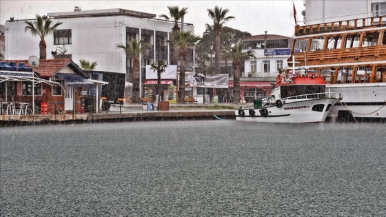 Kıyı Ege, Çanakkale ve Tekirdağ çevreleri için sağanak uyarısı