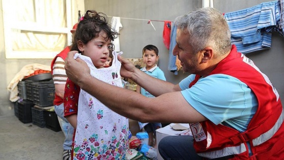 Kızılay'dan çocuklara bayram hediyesi