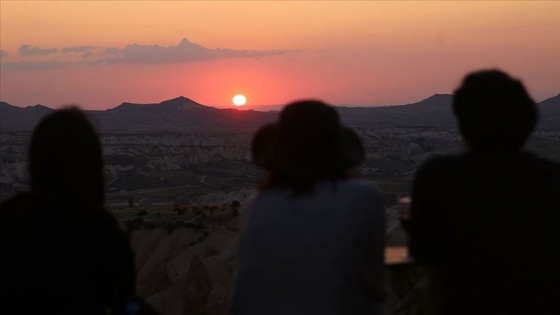 Kızılçukur'da gün batımı bir başka güzel