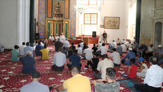 KKTC'nin Ayasofyası'ndan Türkiye'deki Ayasofya-i Kebir Camii'ne destek