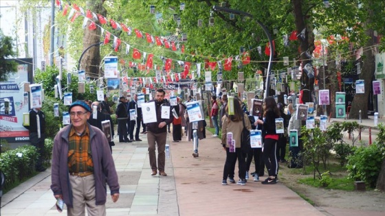 Kocaeli'de ağaçlar kitap açtı