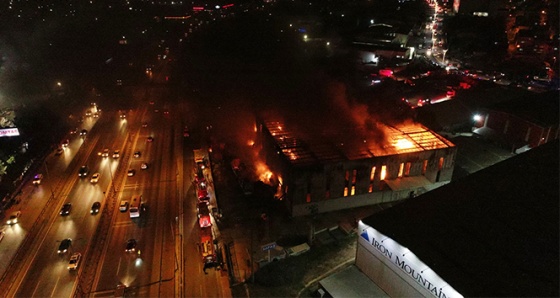 Kocaeli&#39;de korkutan fabrika yangını!