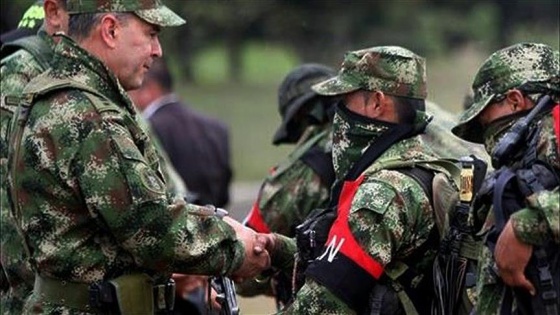 Kolombiya'da FARC üyelerine af