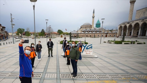 Konya'da açık alanlarda da maske takma zorunluluğu getirildi