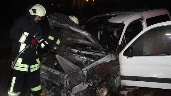 Konya'da bir saat içinde 7 araçta yangın çıktı