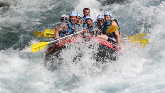 Köprülü Kanyon 700 bin rafting severi ağırladı