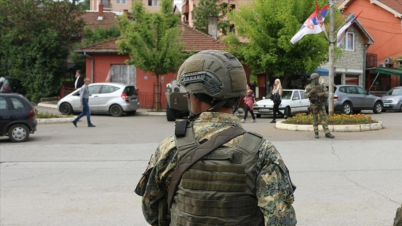 Kosova-Sırbistan geriliminde yeni bir halka: 'Paralel' yapılar kapatıldı