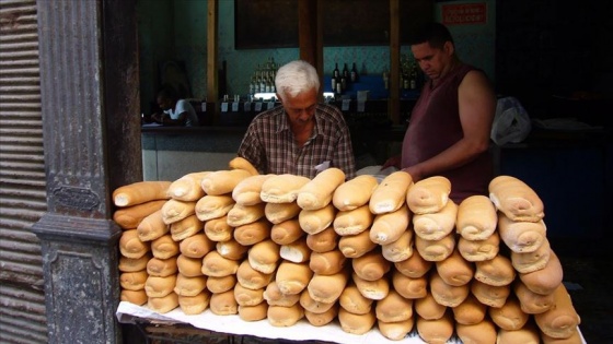 Küba'da gıda ürünlerine geniş çaplı karne uygulaması başlatılıyor