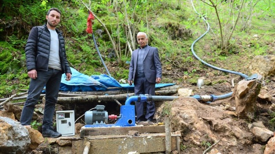 Küçük akarsuların enerjisini elektriğe dönüştürüyorlar