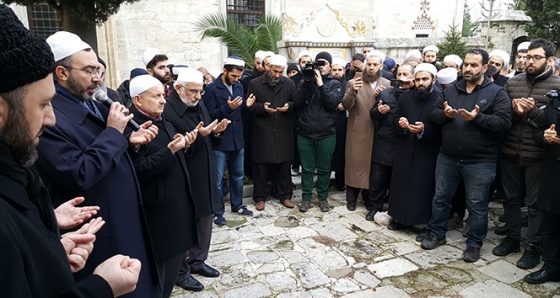 ‘Kudüs Fatihi’ Yavuz Sultan Selim mezarı başında anıldı