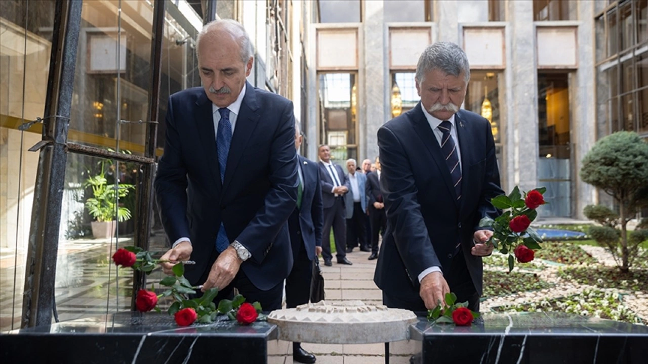 Kurtulmuş ile Macar mevkidaşı Köver, Türkiye-Macaristan Kültür Yılı etkinliklerine katıldı