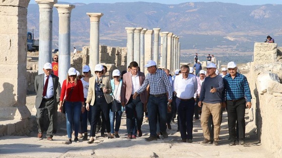 Laodikya'da 'bin 500 yıl sonra' meclis toplantısı yapıldı