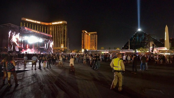 Las Vegas'ta silahlı saldırı: 20'den fazla ölü