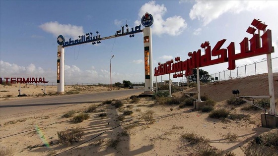 Libya'da Hafter destekçileri Zuveytine petrol ihraç limanını kapattı