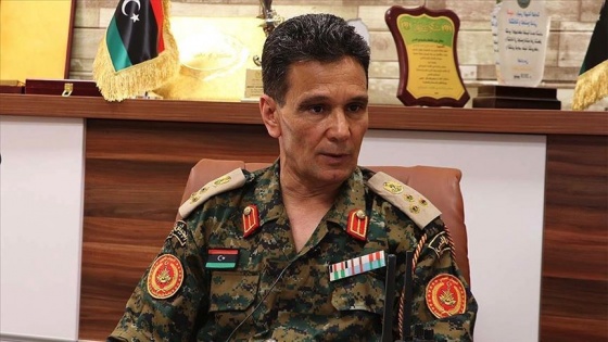 Libya'da Hafter milisleri balıkçı teknelerine Sirte Limanı'nı boşaltmaları emrini verdi