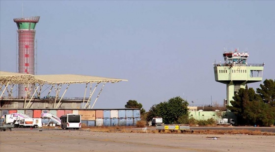 Libya'da havaalanı savaşları yaşanıyor