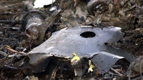 Libya'da savaş uçağı düştü