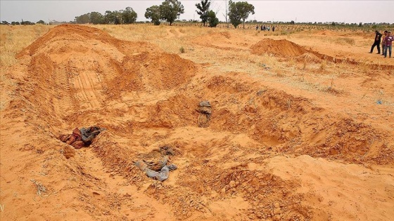 Libya'da toplu mezarlardan 23 günde 208 ceset çıkarıldı