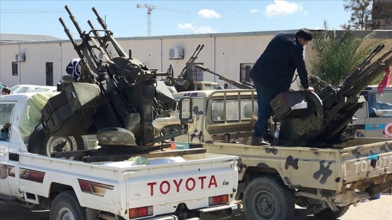 Libya'da UMH güçleri Trablus'un güneyindeki Hafter mevzilerine saldırı başlattı