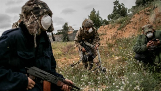 Libya hükümet güçleri Vatiyye Üssü'ndeki Hafter milislerini vurdu