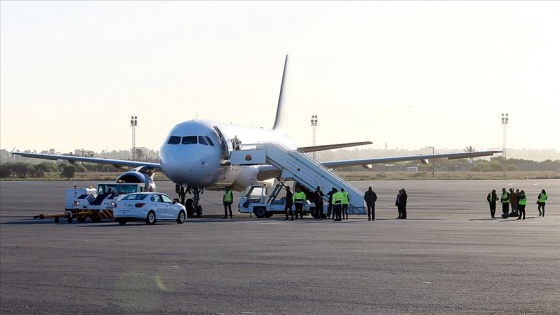 Libya’nın başkentindeki tek sivil havalimanında uçuşlar yeniden başladı