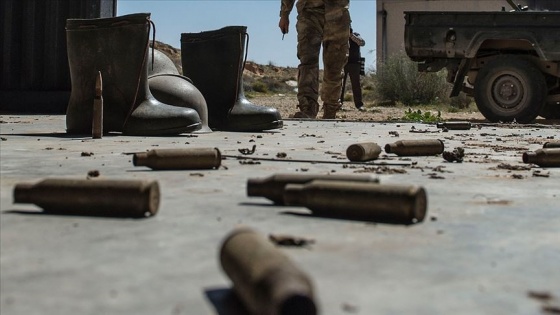 Libya ordusu: Hafter güçleri Sirte ile Cufra bölgesine silah ve paralı asker sevkiyatı yapıyor