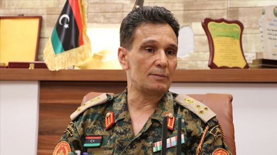 Libya ordusu Trablus'un doğusunda Hafter milislerine ait bir helikopter ele geçirdi