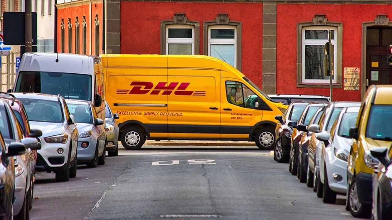 Lojistik grubu DHL Almanya'da 8 bin kişiyi işten çıkaracak