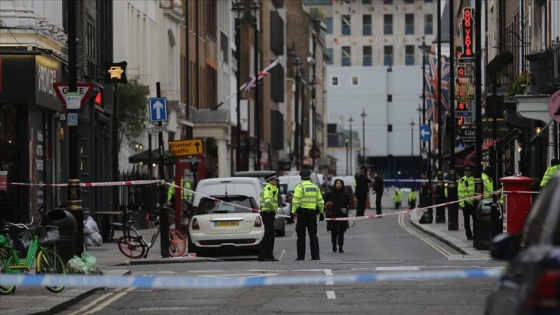 Londra'da 2. Dünya Savaşı'ndan kalma bomba paniğe yol açtı